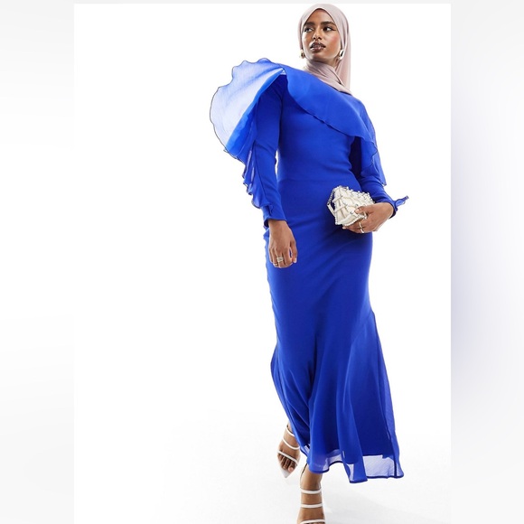 ASOS DESIGN long sleeve ruffle bias maxi dress with cape detail in cobalt blue - Picture 4 of 5
